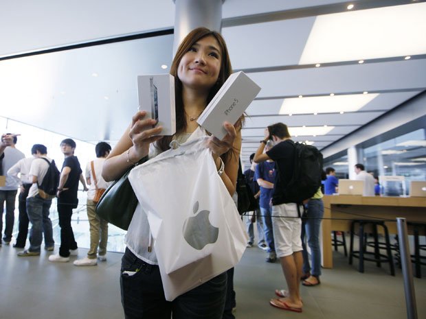 Walmart Lessens The Prices Of iPad 2, iPad 4, iPhone 4S and iPhone 5