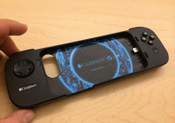 Logitech Releases PowerShell A Gaming Controller for iOS 7